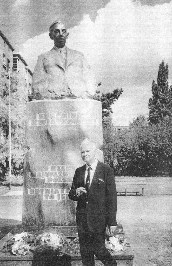 Pomnik Eugeniusza Kwiatkowskiego Gdynia